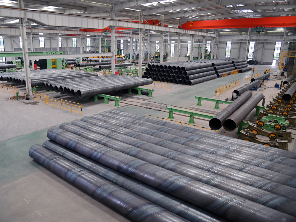 Spiral steel pipe