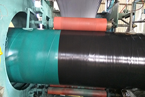 9、Extrusion Machine